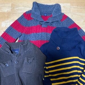 3 Gap sweaters